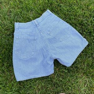Vtg high rise pinstripe denim shorts 25